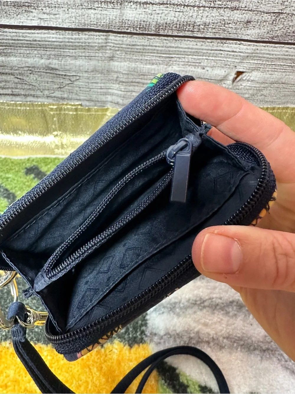 Vera Bradley Navy Quilted Pineapple Zip Key Pouch